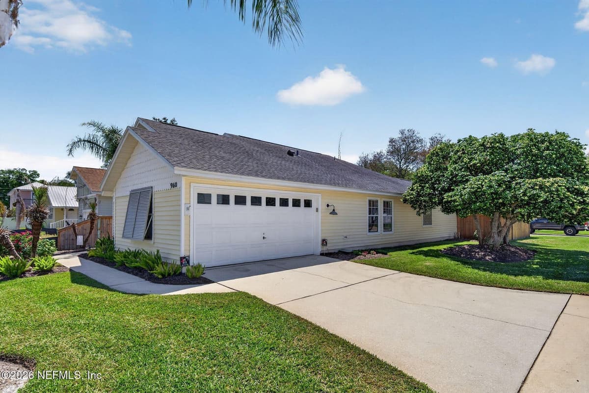 960 THEODORE Avenue, Jacksonville Beach, FL 32250 2