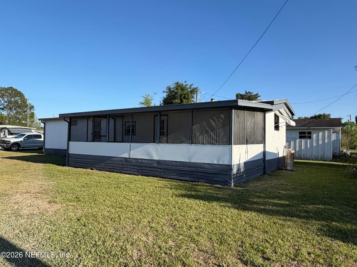 101 GOLF COURSE Street, Crescent City, FL 32112 2