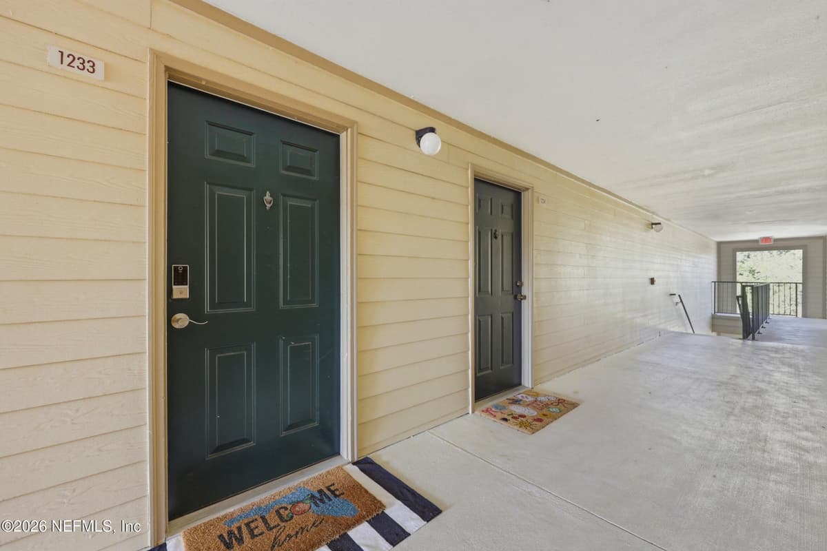 7800 POINT MEADOWS Drive 1233, Jacksonville, FL 32256 3