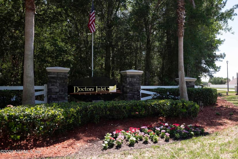 1795 HOLLOW GLEN Drive, Middleburg, FL 32068
