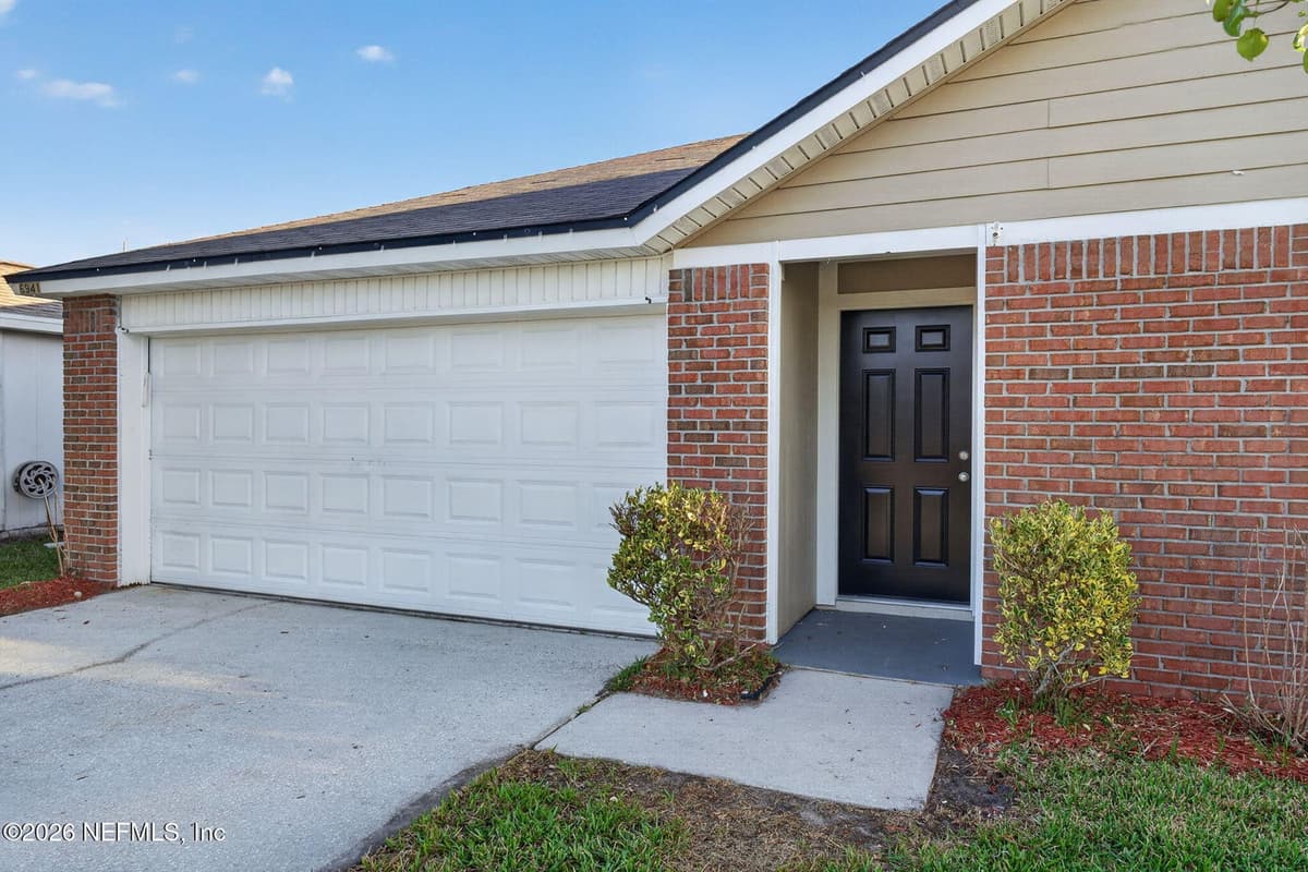 6941 PLEASURE Way, Jacksonville, FL 32244 3