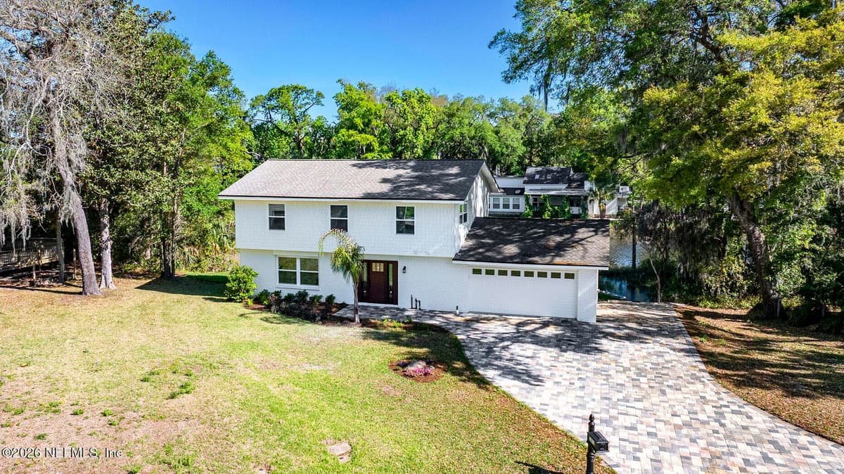 1811 TWELVE OAKS Lane N, Neptune Beach, FL 32266, Neptune Beach, FL - photo 2