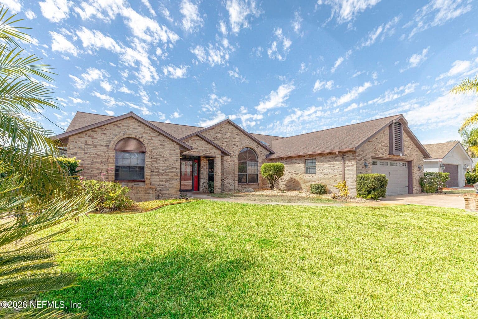 27 CHERRYTREE Court, Palm Coast, FL 32137