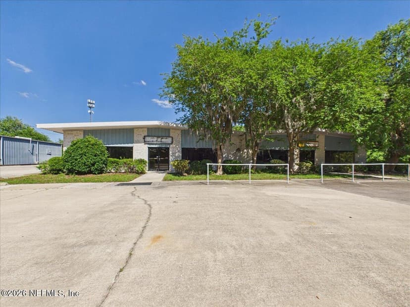 607 N PALM Avenue, Palatka, FL 32177