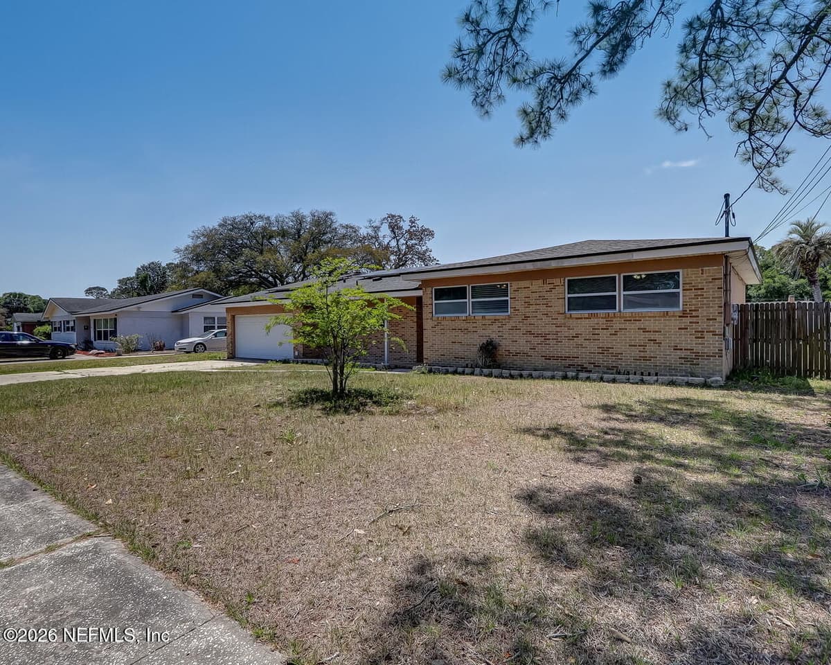 3922 EDIDIN Drive, Jacksonville, FL 32277 3