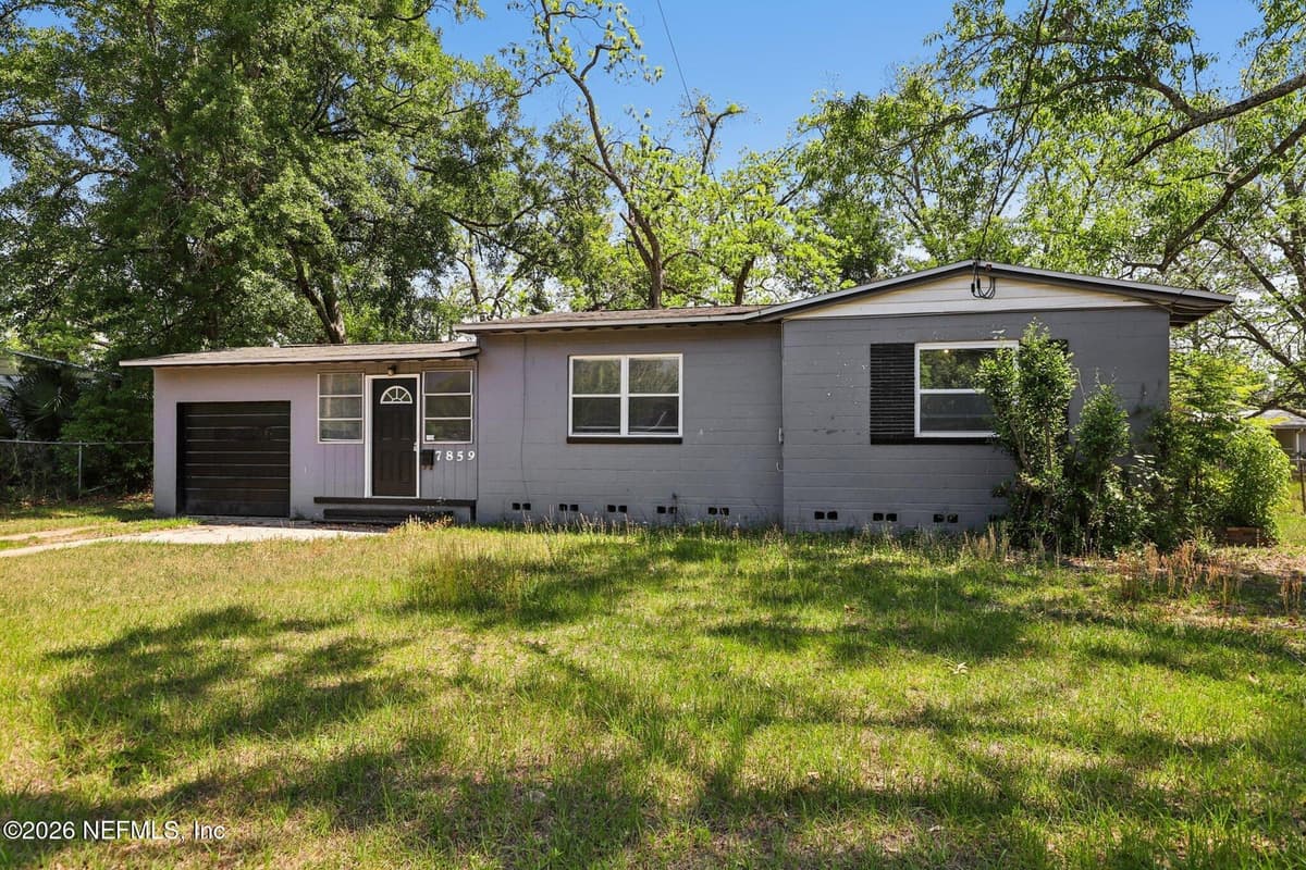 7859 DENHAM Road W, Jacksonville, FL 32208 3