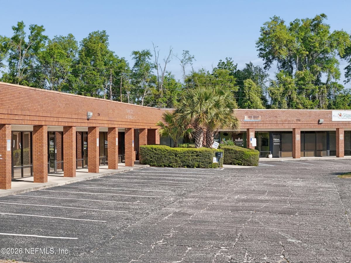 772 FOXRIDGE CENTER Drive, Orange Park, FL 32065 3
