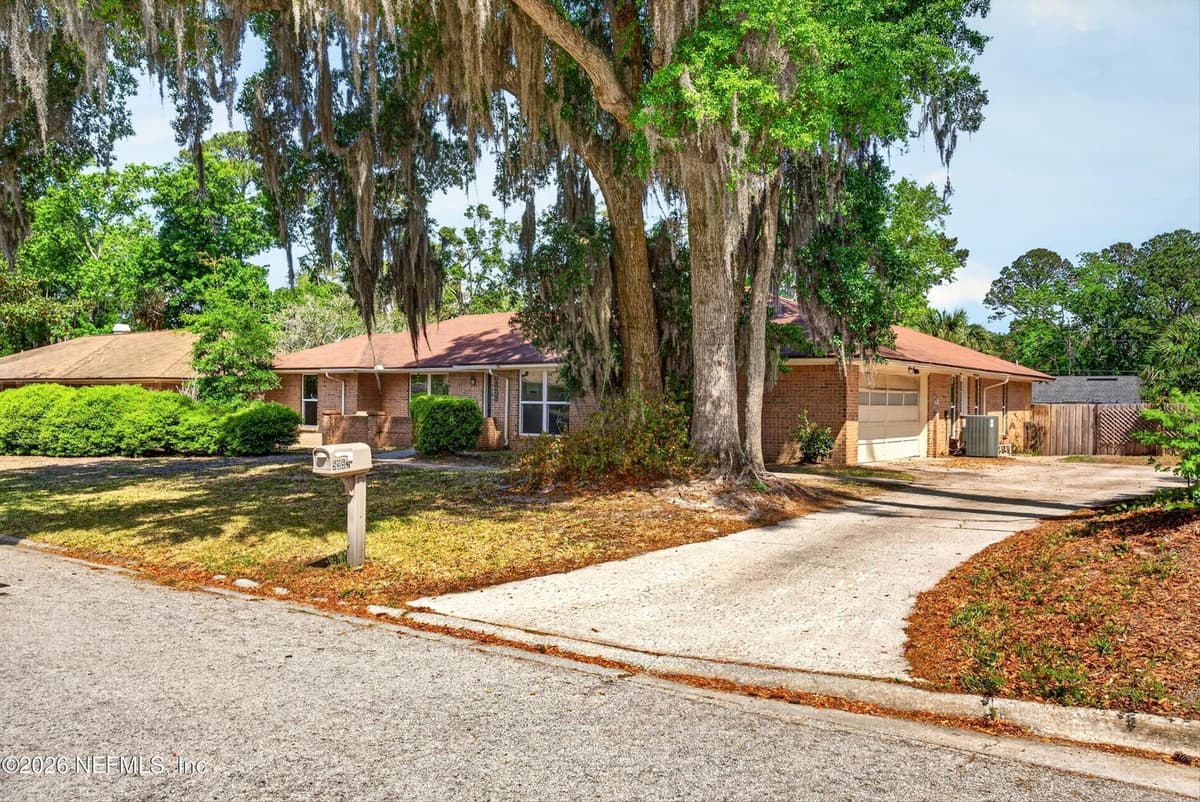 5353 RIVERTON Road, Jacksonville, FL 32277 3