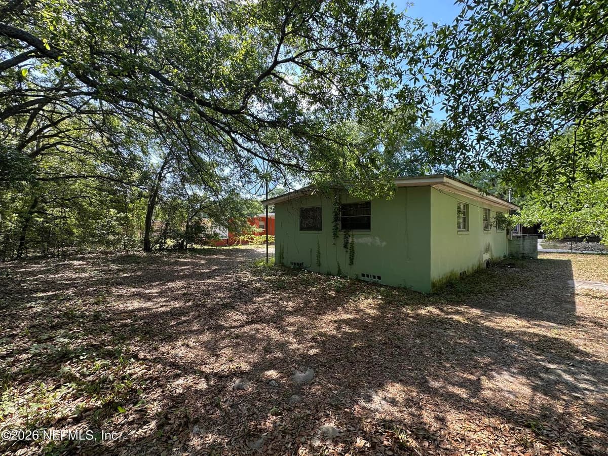 4020 KATANGA Drive N, Jacksonville, FL 32209 3