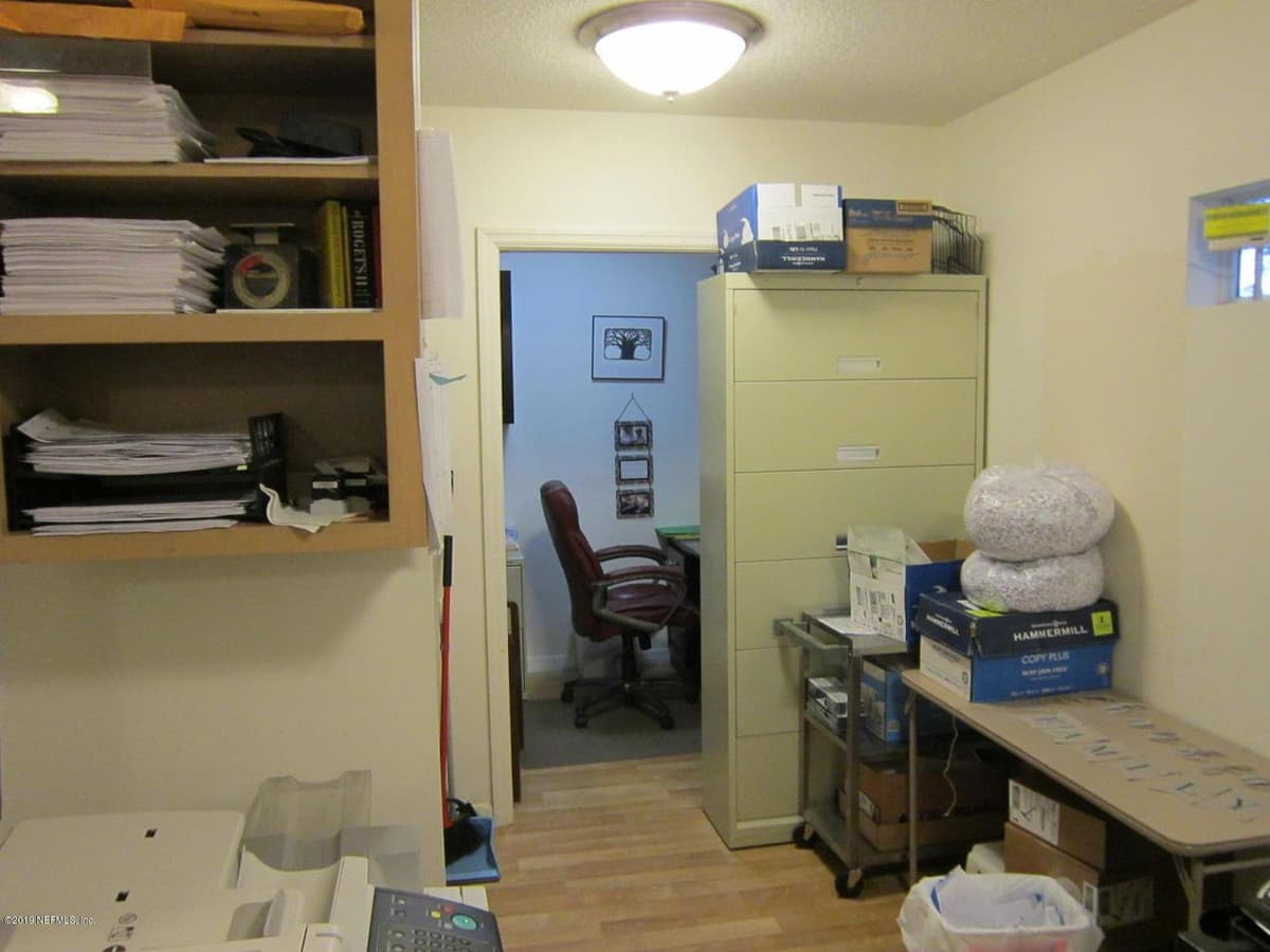1326 FL-100, Melrose, FL 32666 3