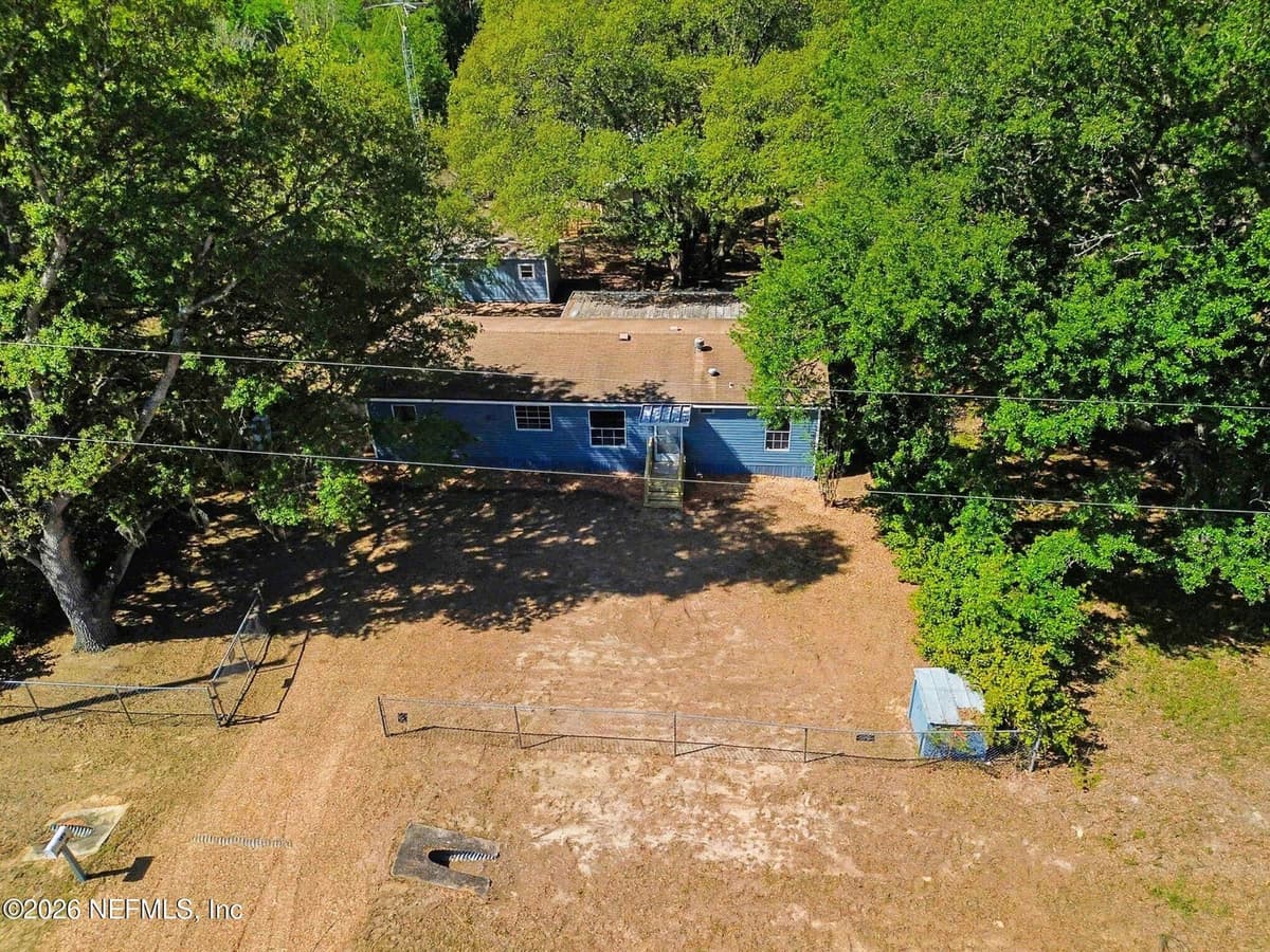 145 DAWSON Drive, Interlachen, FL 32148 2