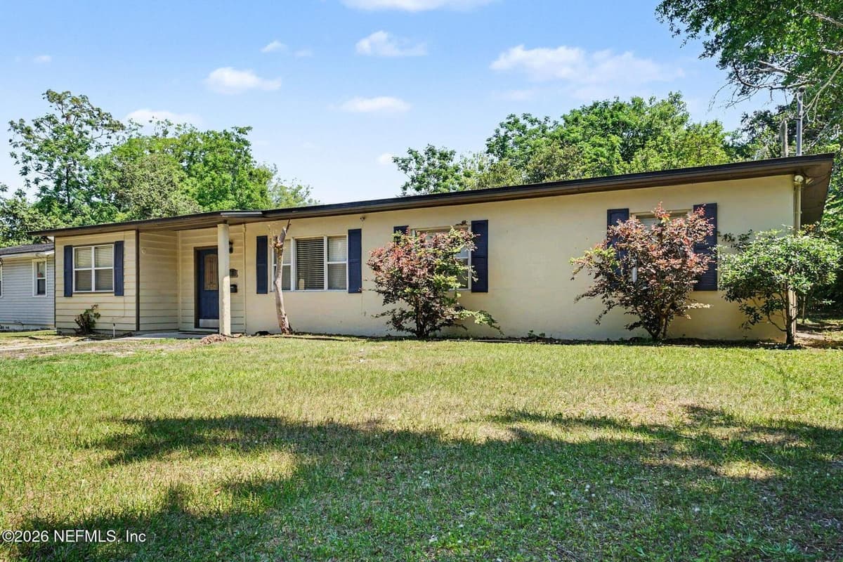 527 OGLETHORPE Road, Jacksonville, FL 32216 2