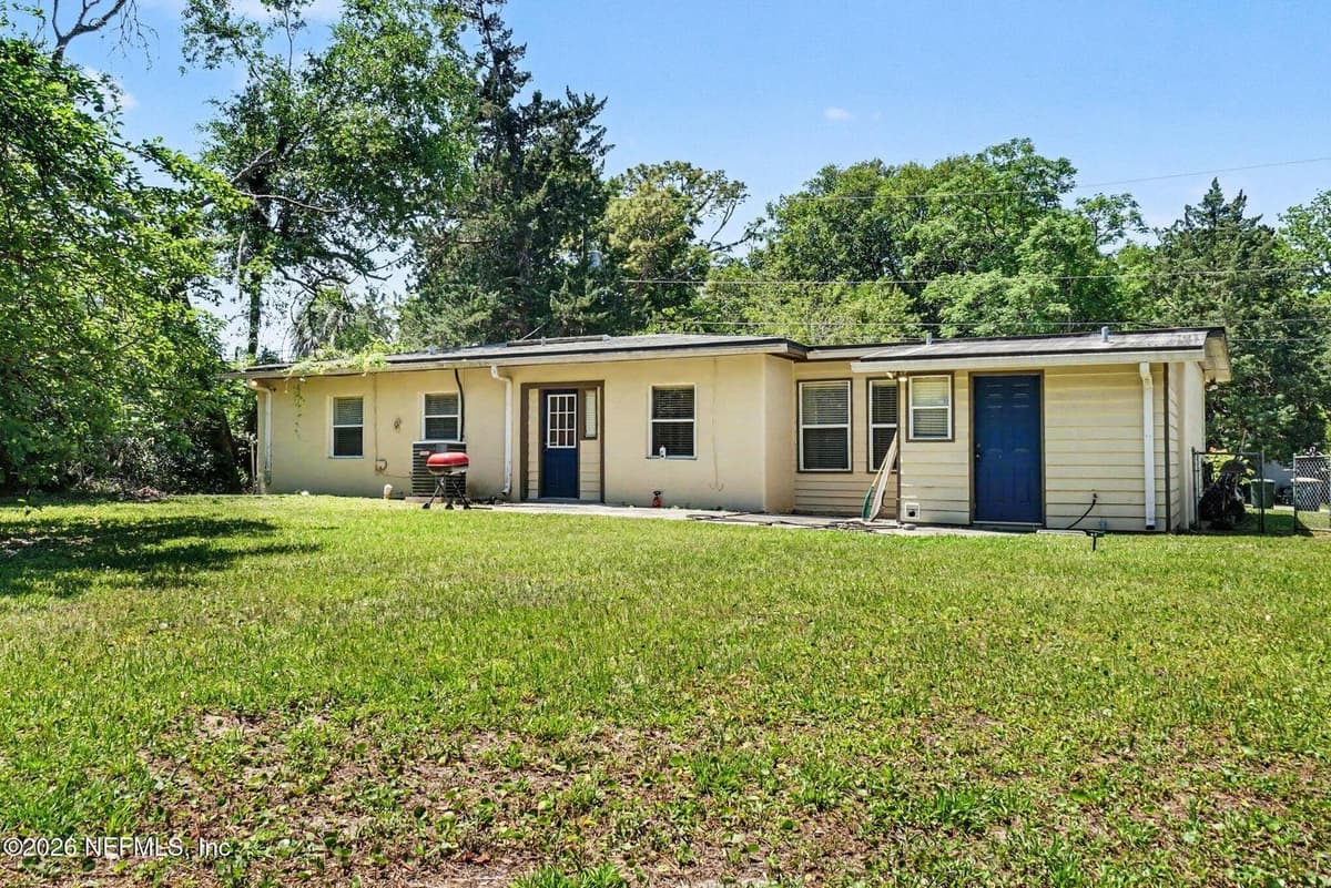 527 OGLETHORPE Road, Jacksonville, FL 32216 3