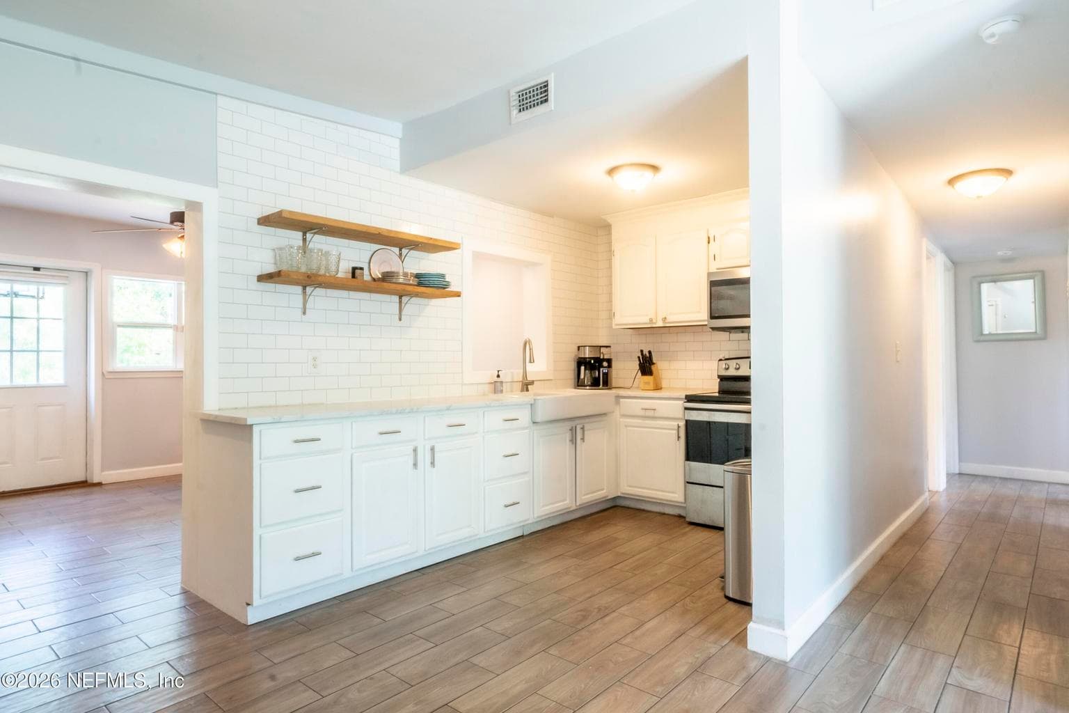 3061 PURDOM Drive, Jacksonville, FL 32223