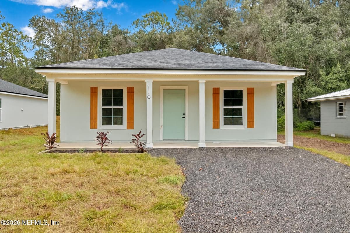 110 BIG APPLE Road, East Palatka, FL 32131 2