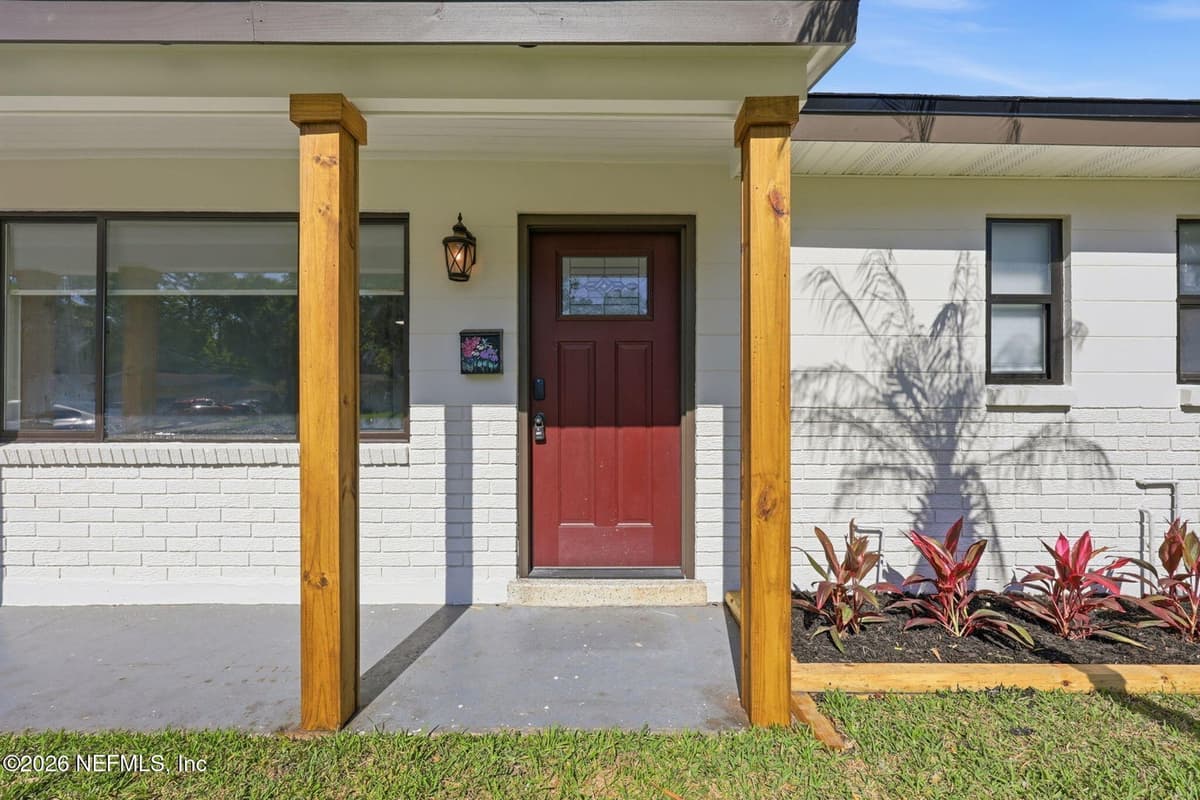 2904 E LORAN Drive, Jacksonville, FL 32216 2