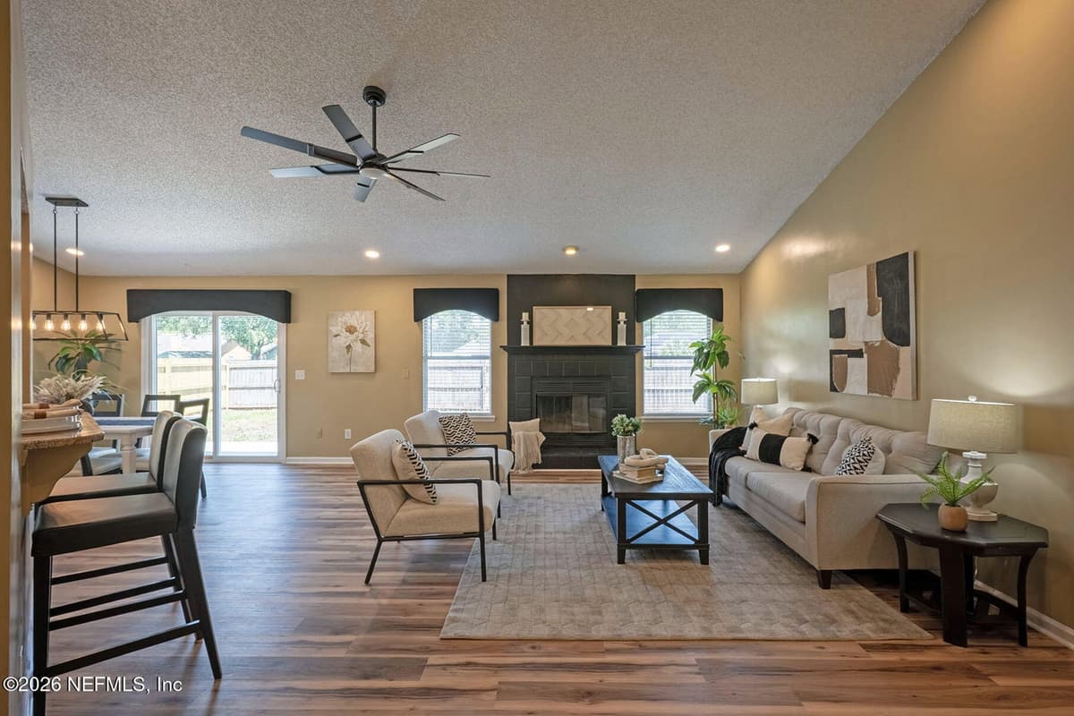 7443 AMANDAS CROSSING Drive N, Jacksonville, FL 32244 3