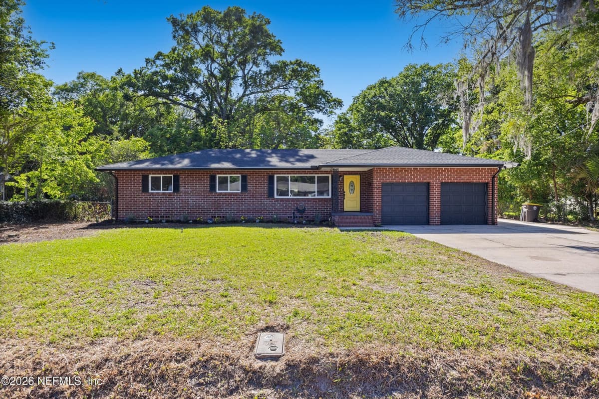 1324 LAMBOLL Avenue, Jacksonville, FL 32205 2