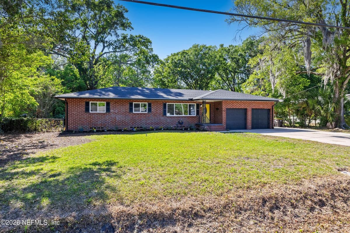 1324 LAMBOLL Avenue, Jacksonville, FL 32205 3
