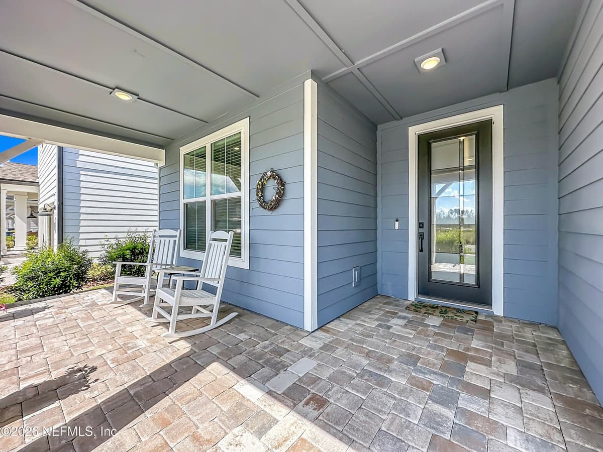 426 HAWTHORN PARK Circle, Yulee, FL 32097 2