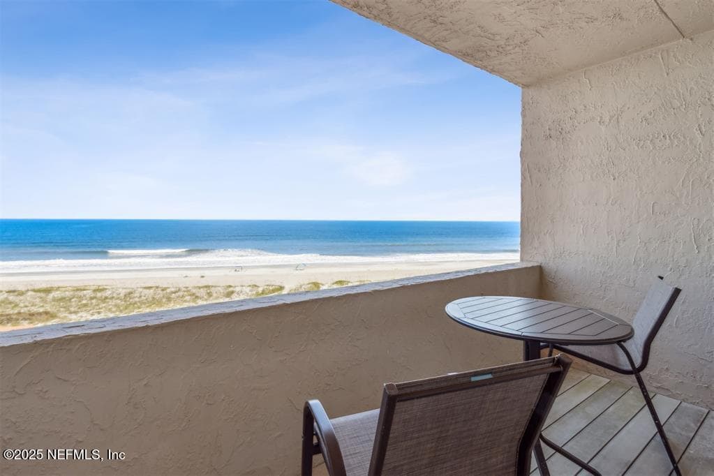 318 SANDCASTLES Court, Fernandina Beach, FL 32034 3