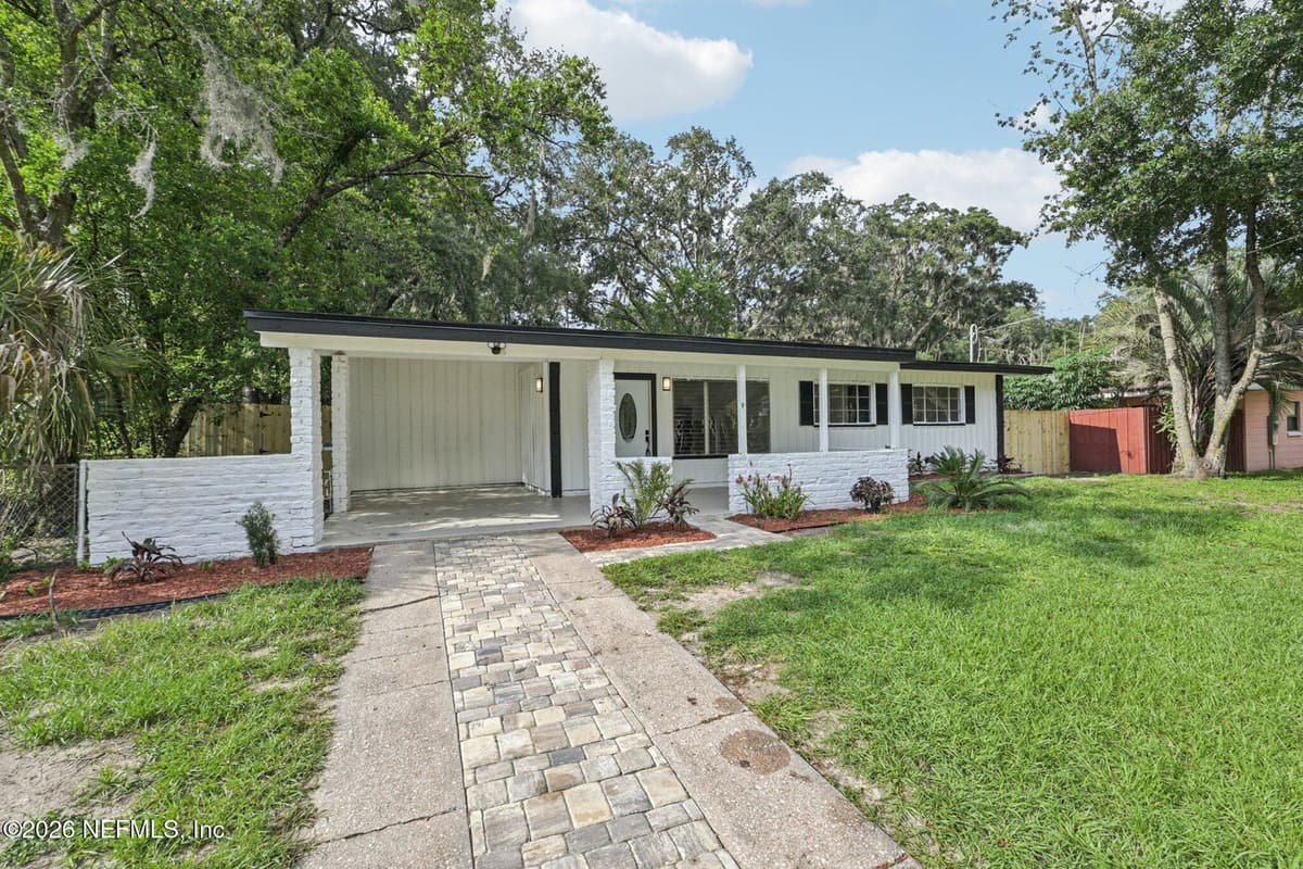 5347 KEYSTONE Drive N, Jacksonville, FL 32216 2