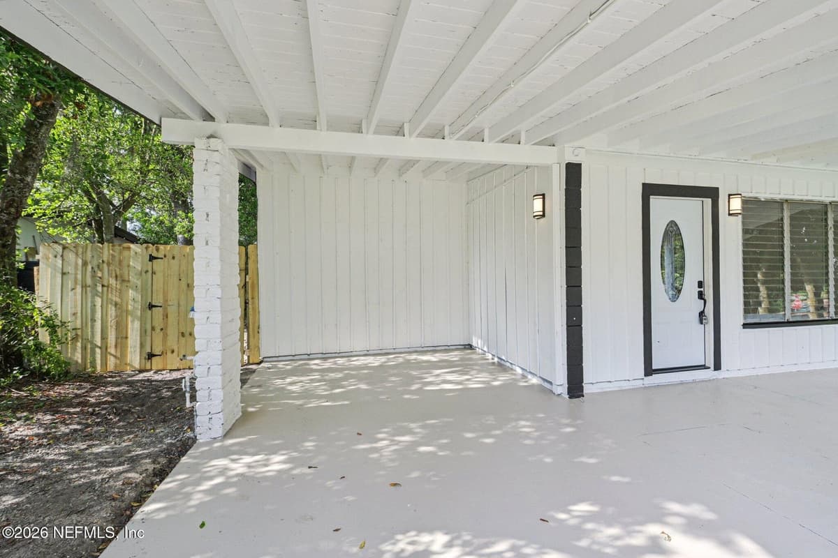 5347 KEYSTONE Drive N, Jacksonville, FL 32216 3