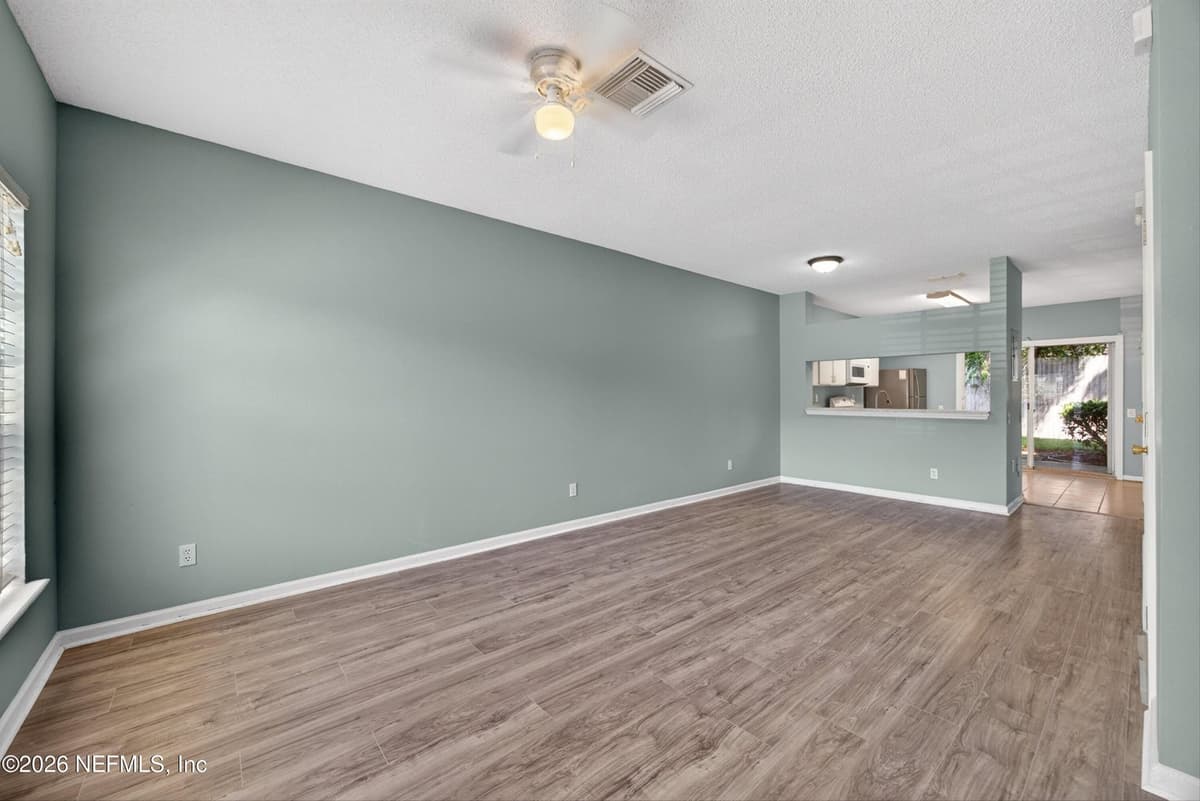 12311 KENSINGTON LAKES Drive 1106, Jacksonville, FL 32246 3
