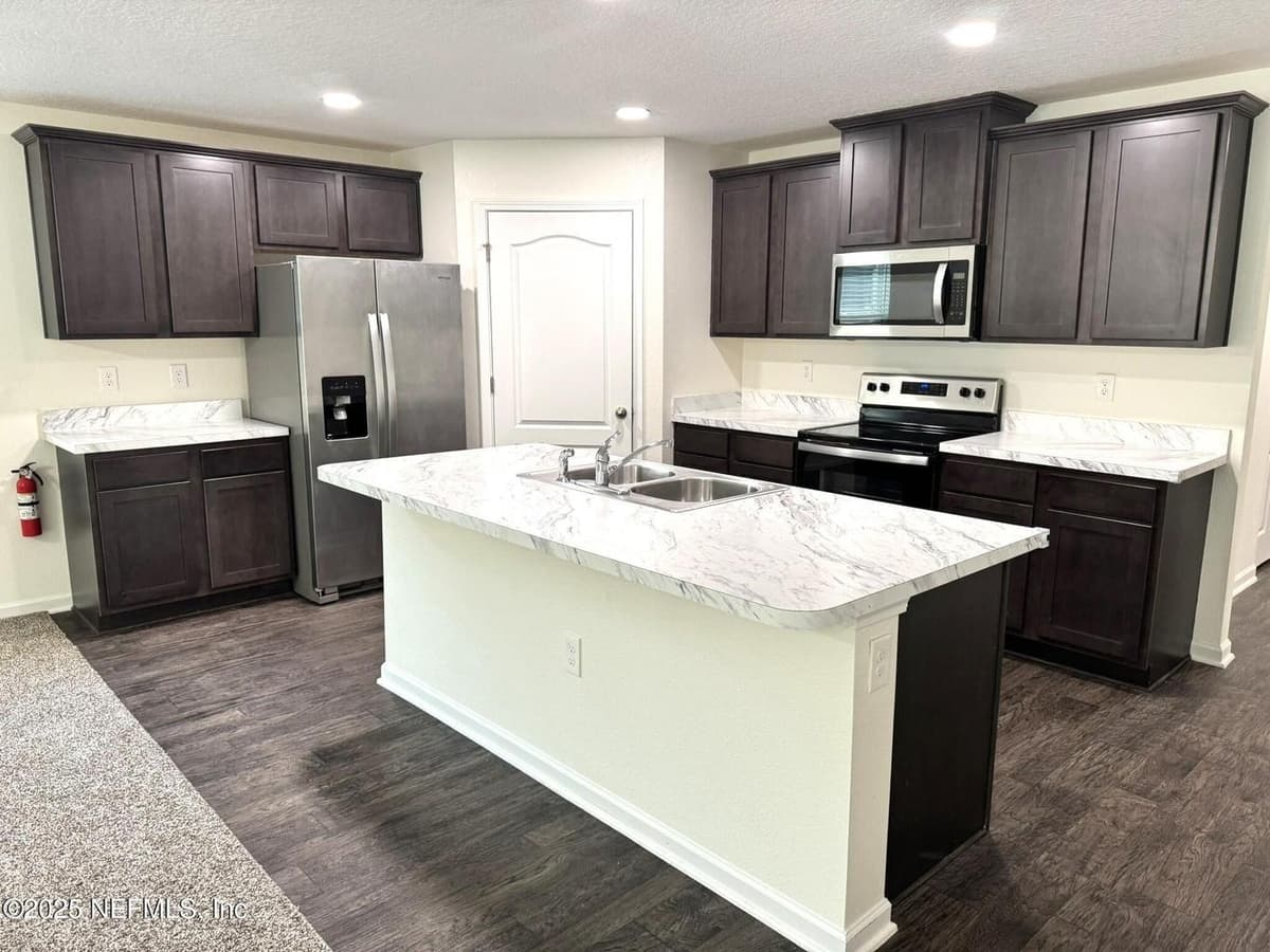 3268 LAWTON Place, Green Cove Springs, FL 32043 2