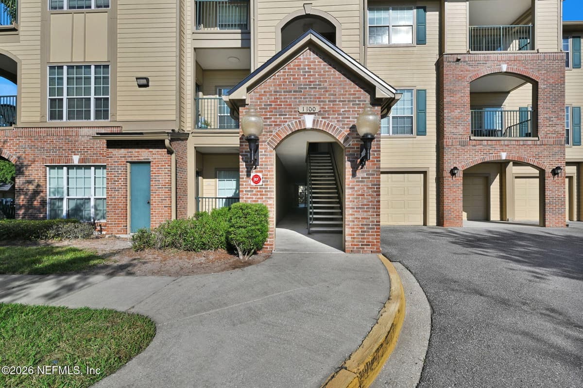 7800 POINT MEADOWS Drive 1134, Jacksonville, FL 32256 3