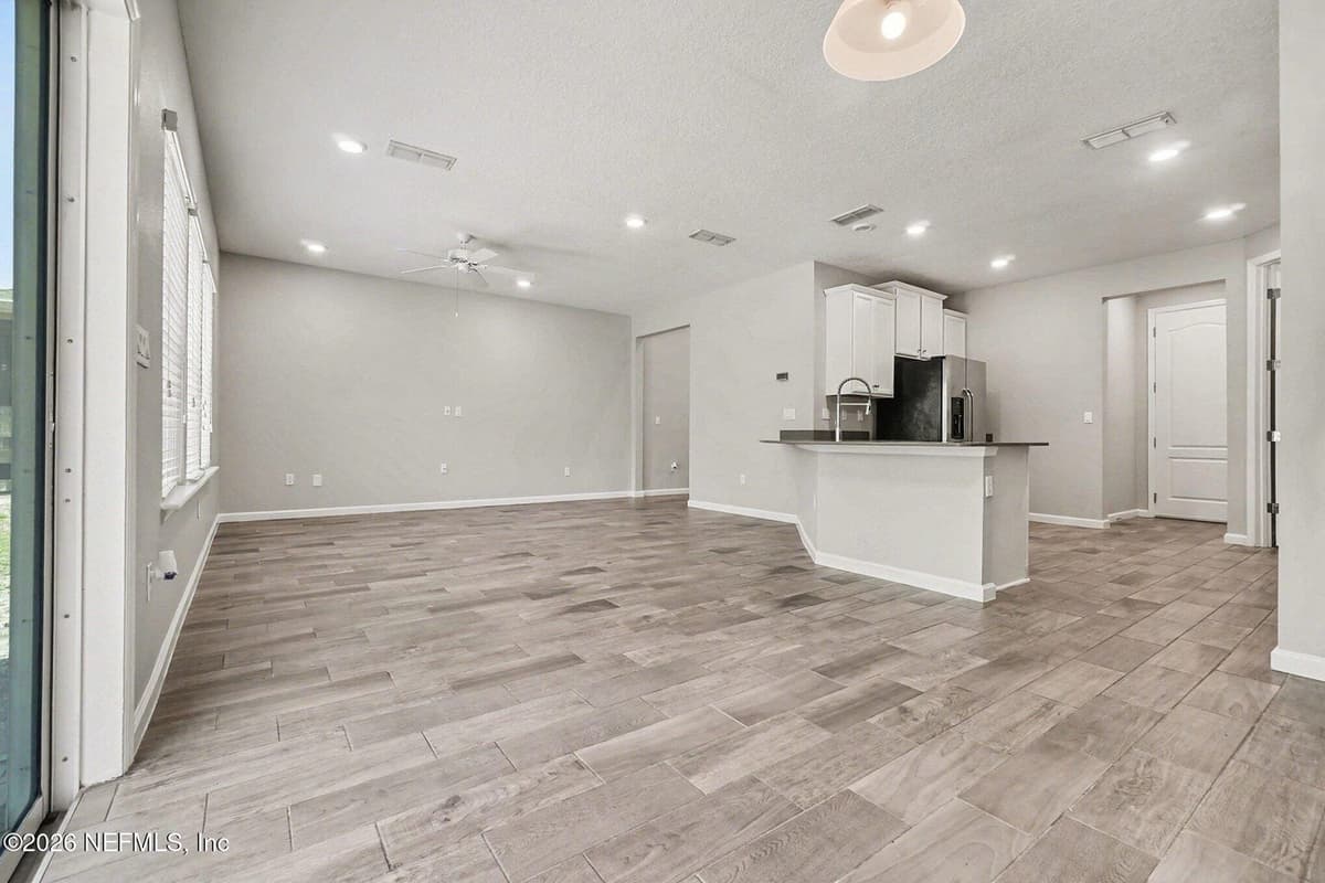 2684 CAROLINE HILLS Drive, Jacksonville, FL 32225 3