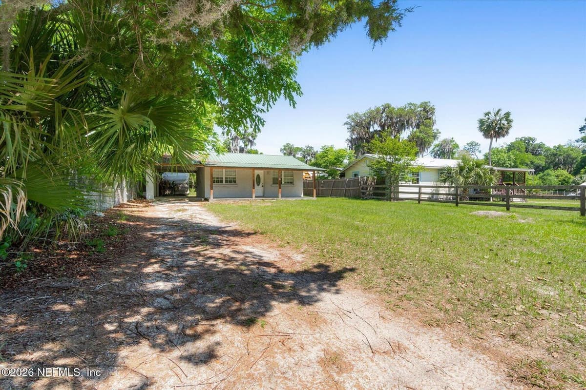 116 OAKLAND Avenue S, San Mateo, FL 32187 3