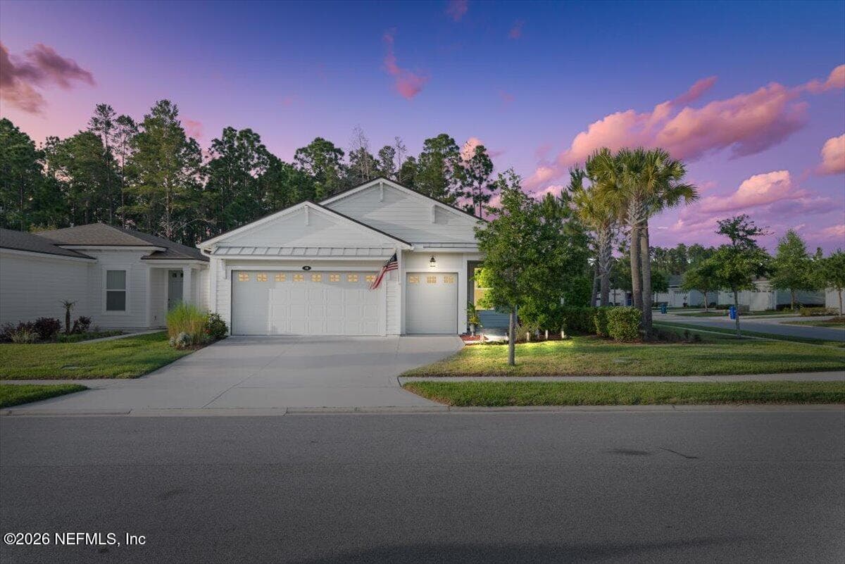 98 HOPTREE Place, St. Johns, FL 32259