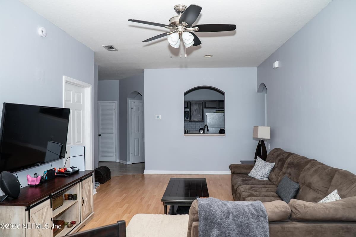 7990 BAYMEADOWS Road E 530, Jacksonville, FL 32256 3