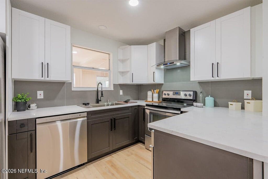 2826 WATER VIEW Circle, Jacksonville, FL 32226 3