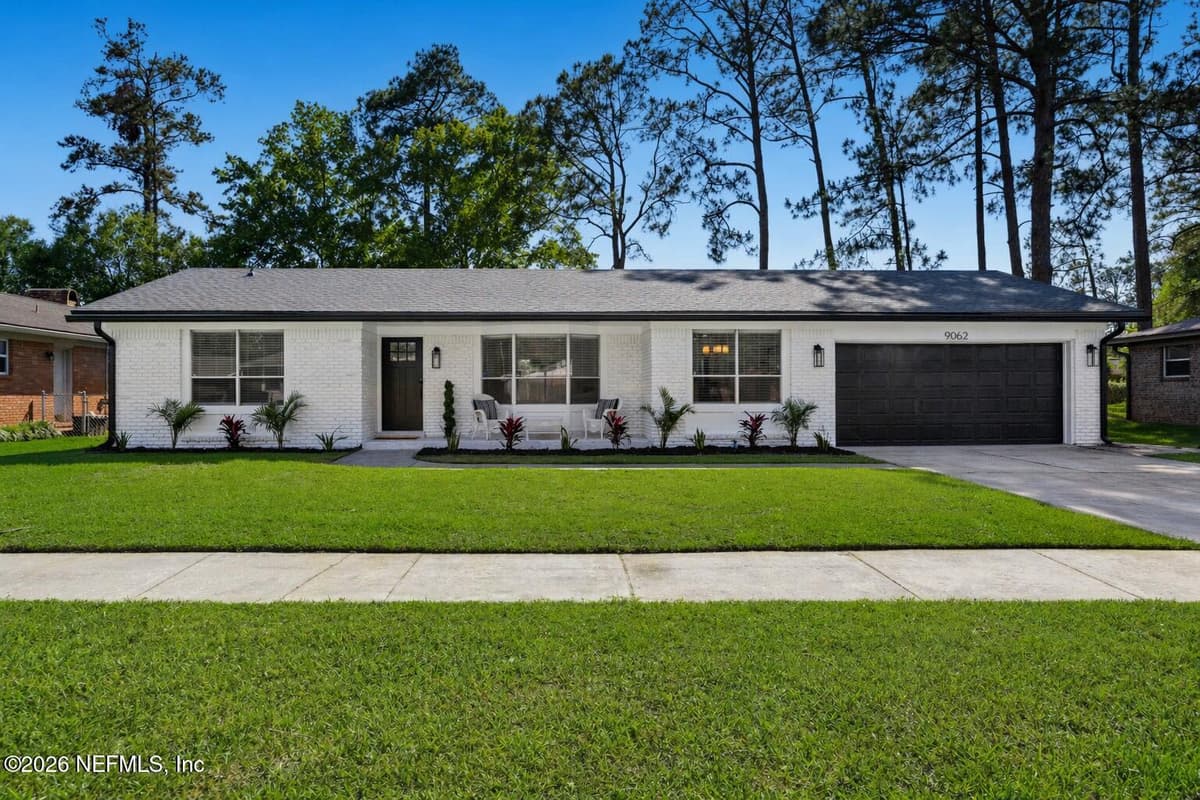9062 MOORGATE Court, Jacksonville, FL 32257 2