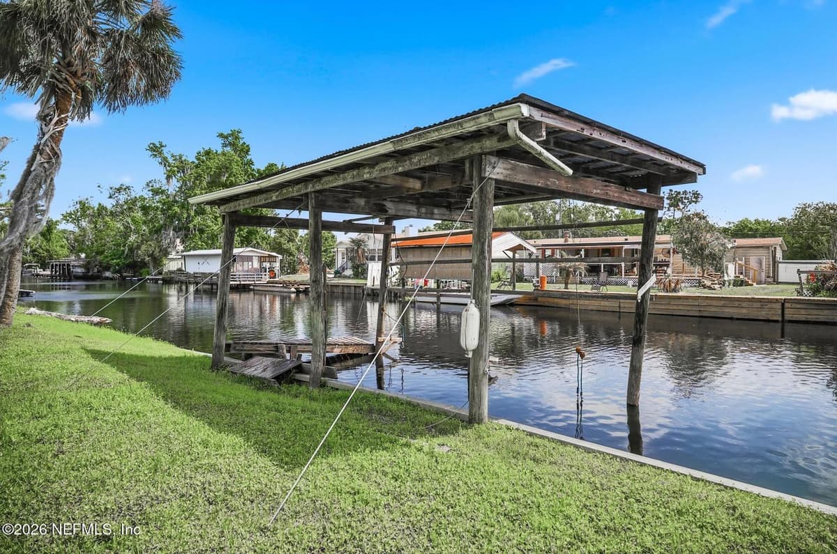 55716 KEITH Street, Astor, FL 32102 3