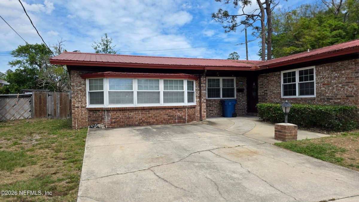 1815 TOWNSEND Boulevard, Jacksonville, FL 32211 3