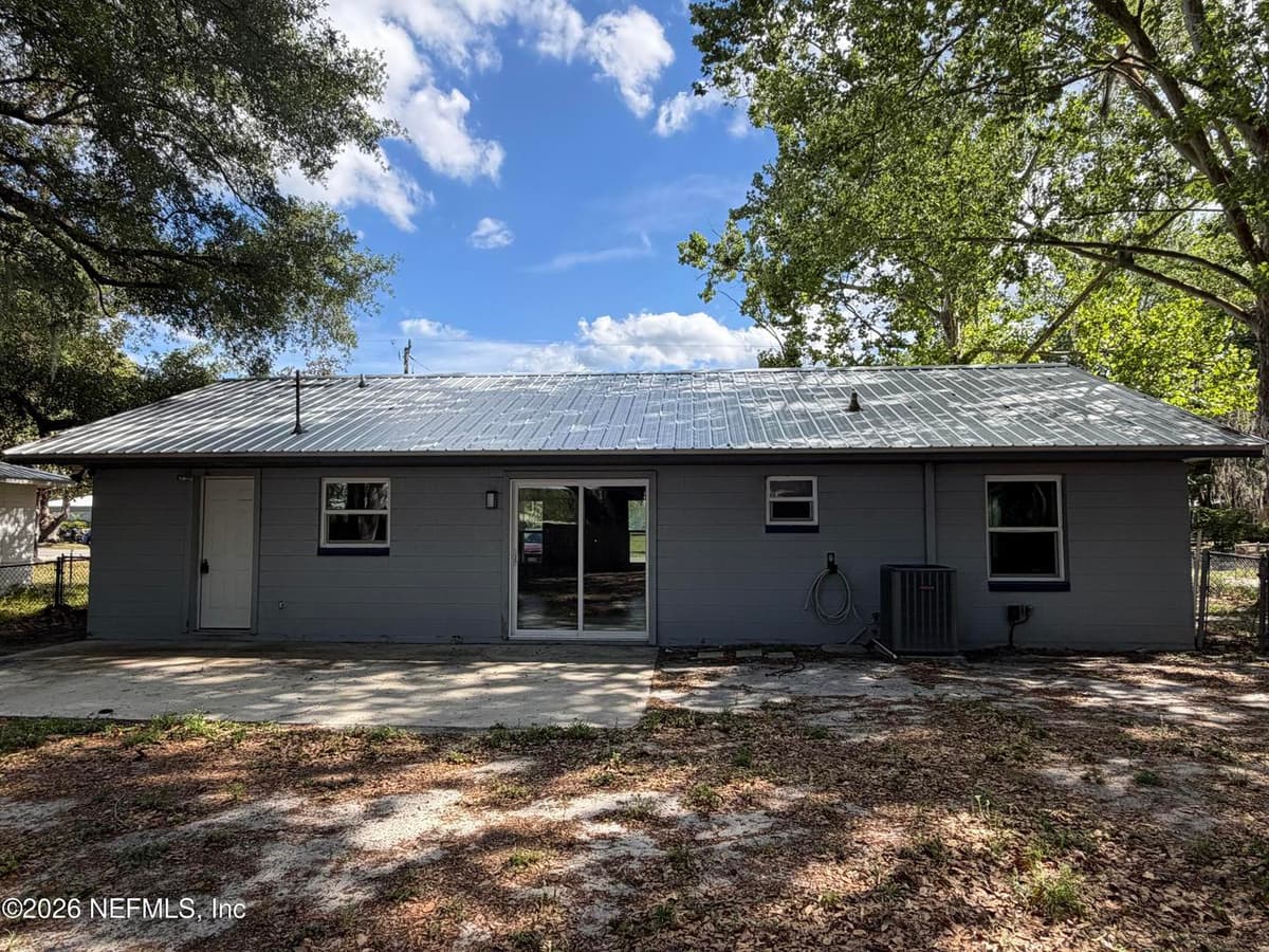 1414 ROSELLE Avenue, Palatka, FL 32177 2