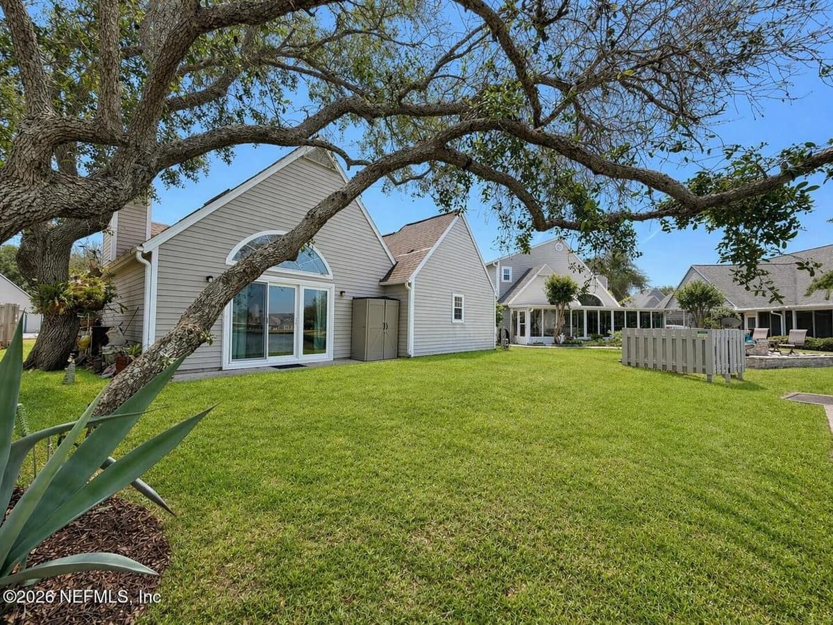 385 VILLAGE Drive, St. Augustine, FL 32084 2