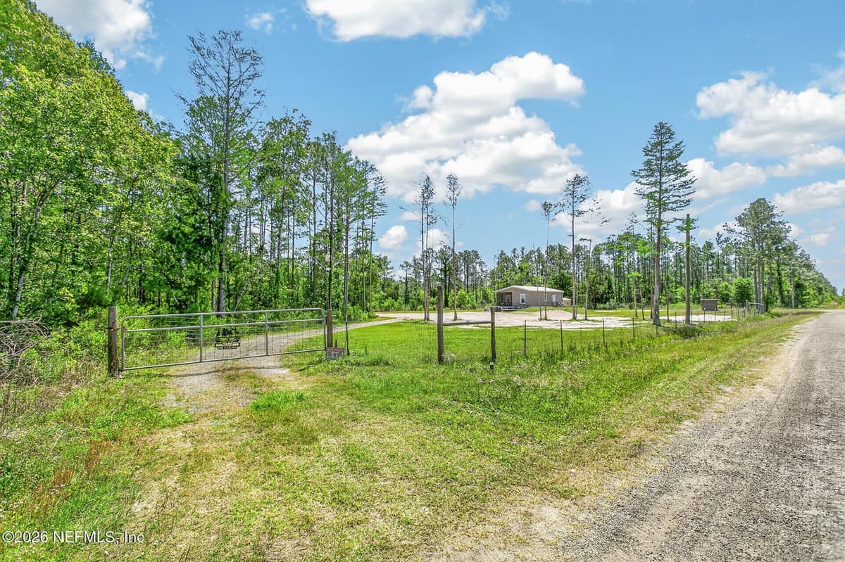 10750 CROTTY Avenue, Hastings, FL 32145 2