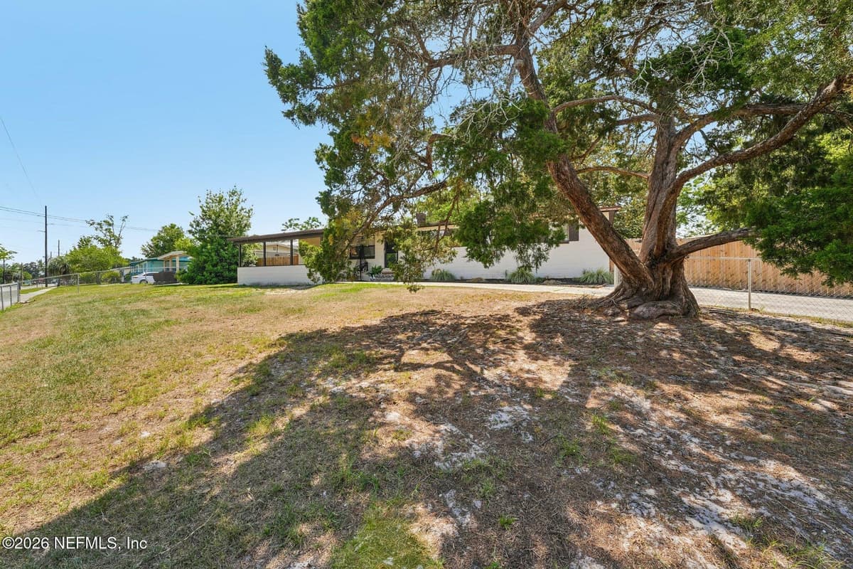 472 SIGSBEE Road, Orange Park, FL 32073 2