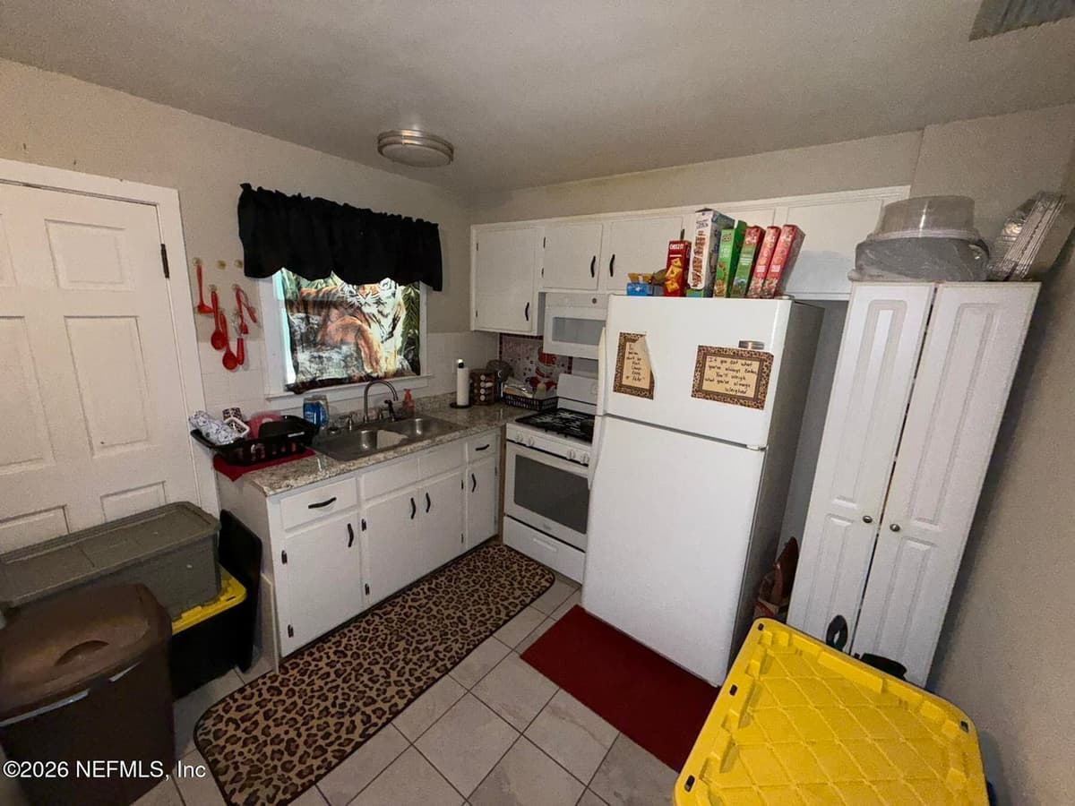1613 CLEVELAND Avenue, Palatka, FL 32177 3