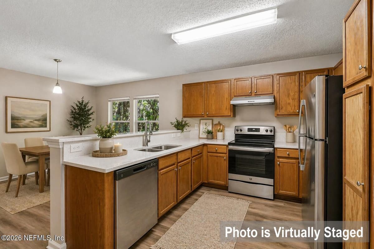 611 GUM Street, Green Cove Springs, FL 32043 3