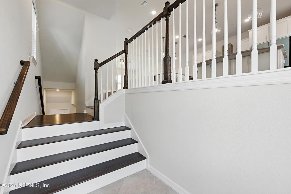 39 FALLING WATER Court, Ponte Vedra, FL 32081 2