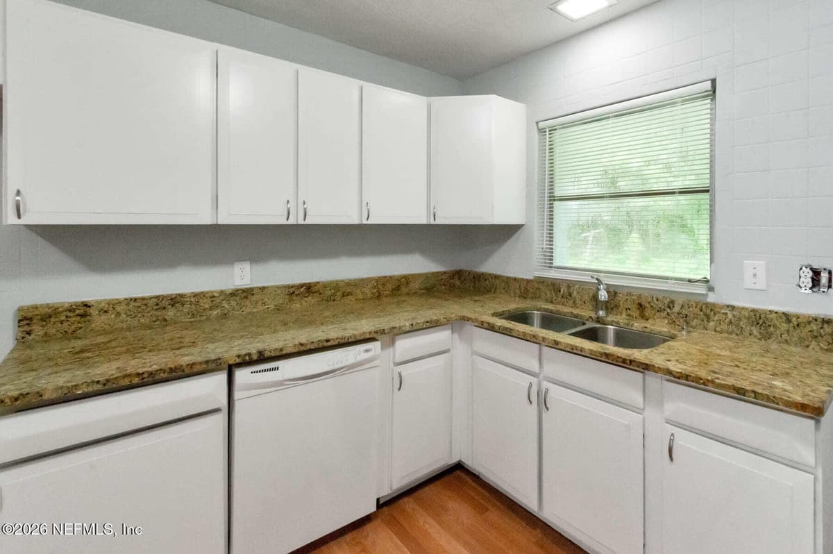 5626 VERBENA Road, Jacksonville, FL 32209 3