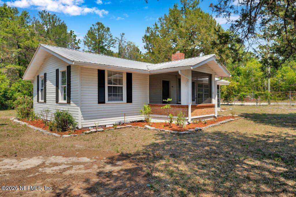 166 HERNANDO Drive, Florahome, FL 32140 2