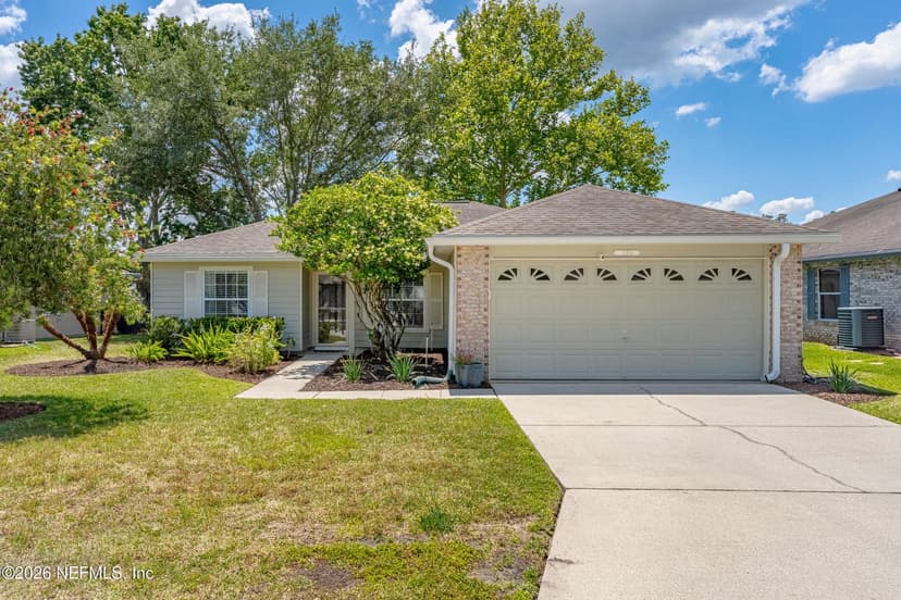11518 COURTNEY WATERS Lane, Jacksonville, FL 32258