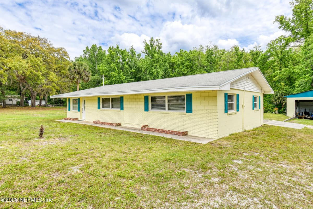 104 HEIDT Lane, Palatka, FL 32177 2