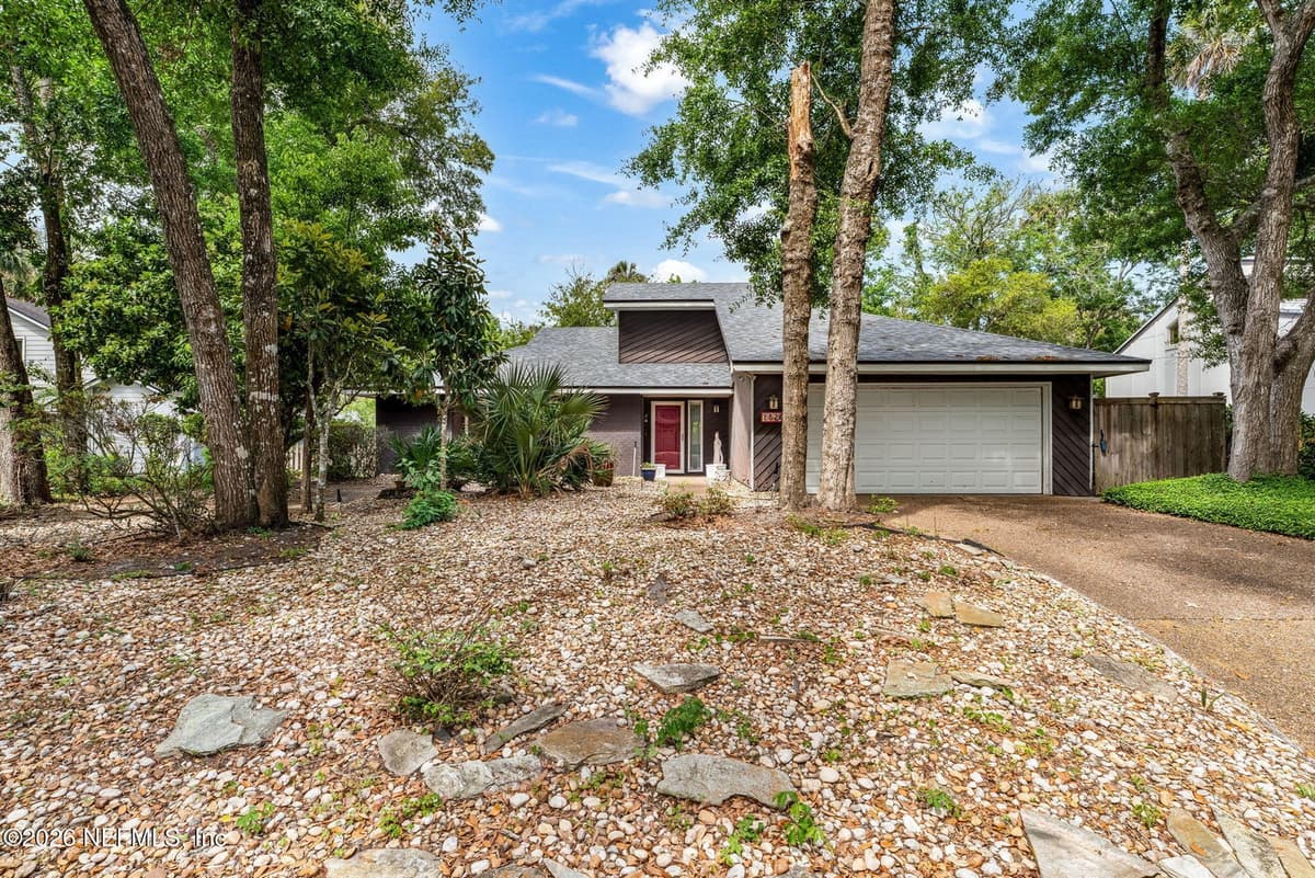 1826 TIERRA VERDE Drive, Atlantic Beach, FL 32233 3
